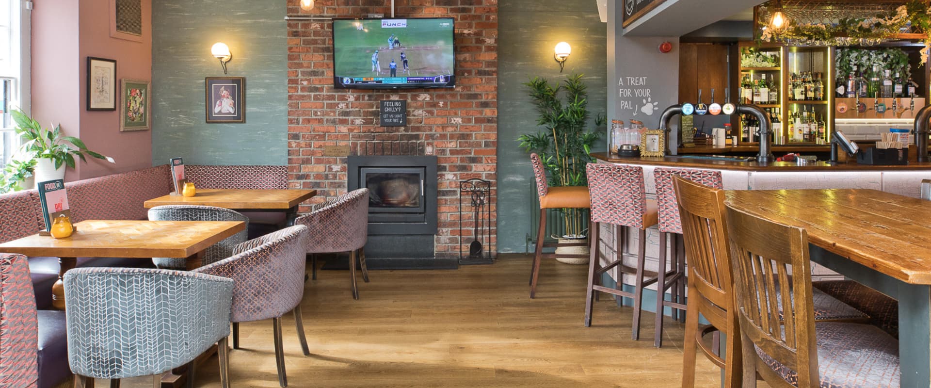 Interior of Bar Three Wetherby (d)