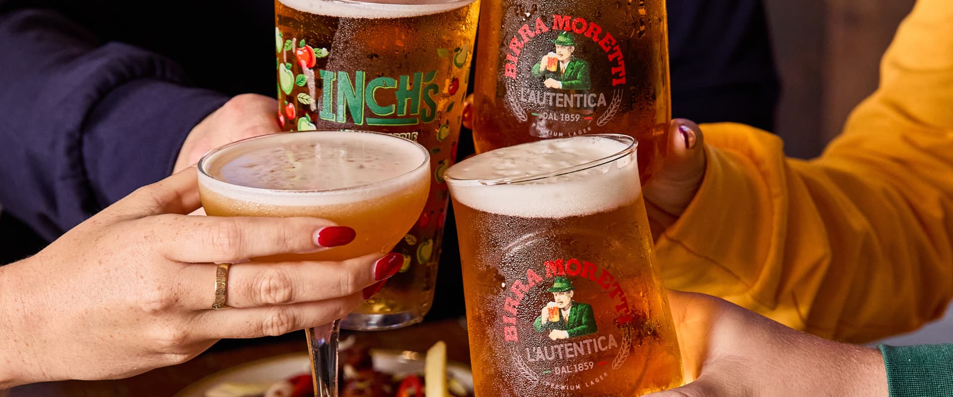 Book now for the best sport, deals and parties at Walkabout