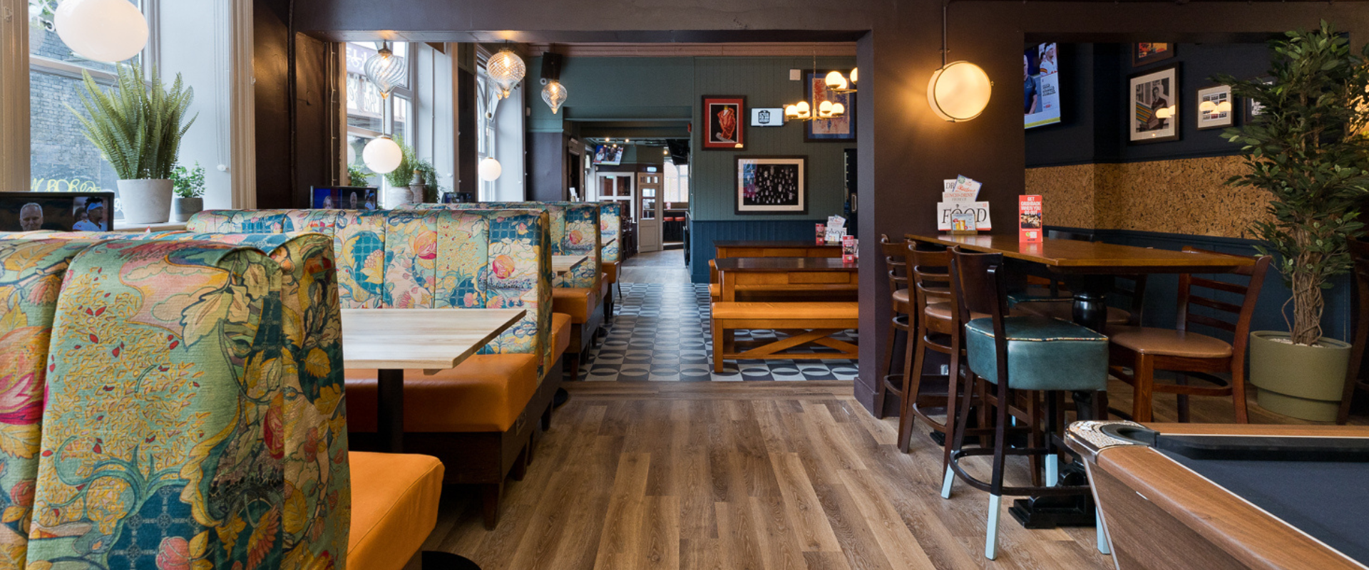 Interior of Social Pub & Kitchen(d)(d)