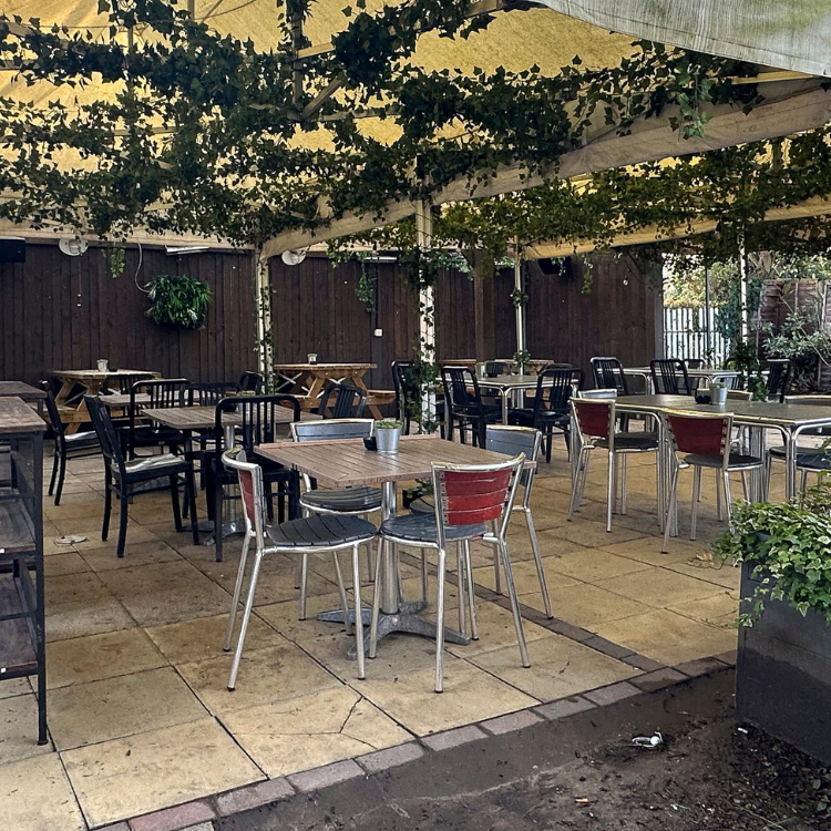 Beer Garden at Quart Pot Runwell (d) Beer Garden at Quart Pot Runwell (d)
