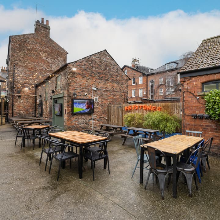 Beer garden in York Beer garden in York