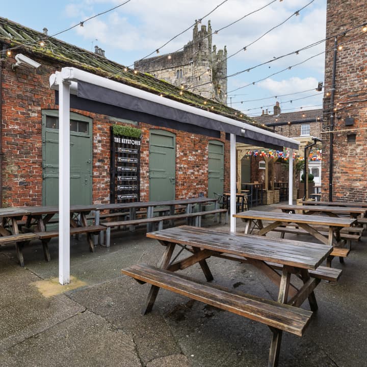 Beer garden in York Beer garden in York