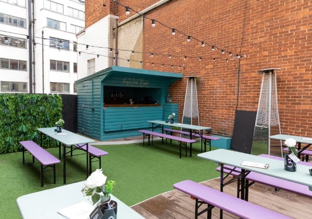 Three Tuns Roof Garden Three Tuns Roof Garden