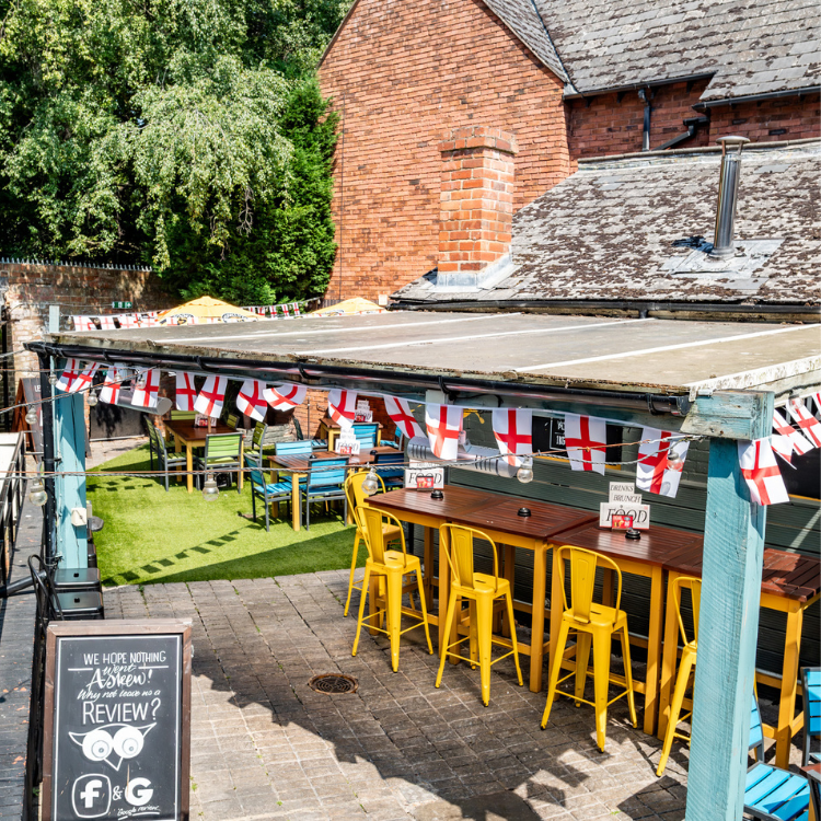 Sunny Beer Garden in Gloucester Sunny Beer Garden in Gloucester