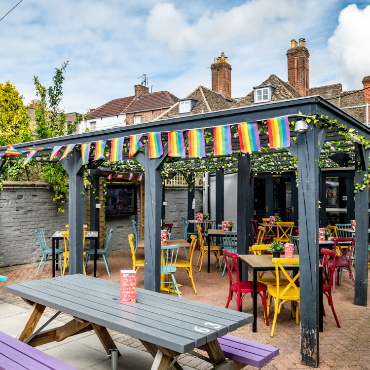 Photo of beer garden at Cross Keys Inn Wootton Bassett (d) Photo of beer garden at Cross Keys Inn Wootton Bassett (d)